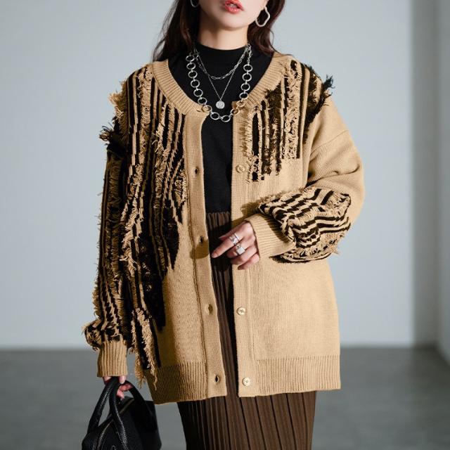 フリンジ切り替えニットカーディガン