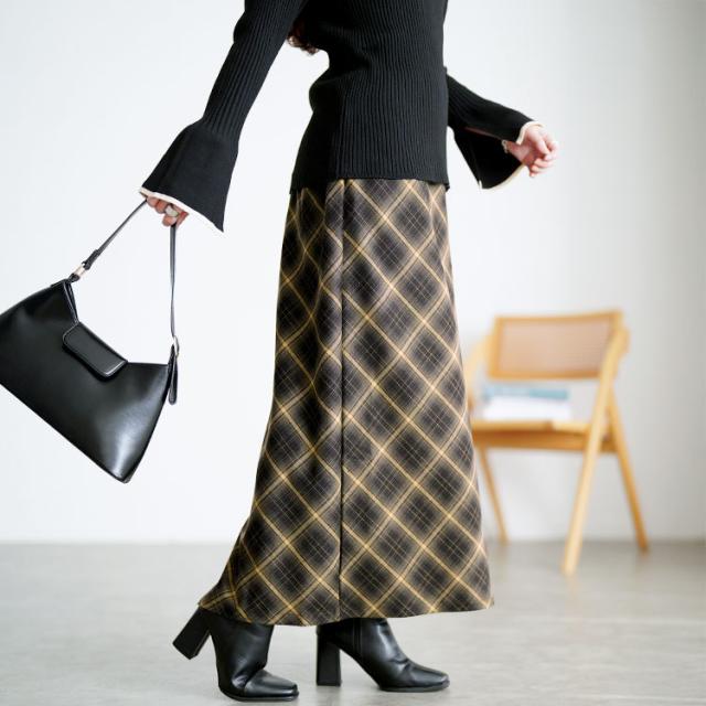 チェック柄ナロースカート