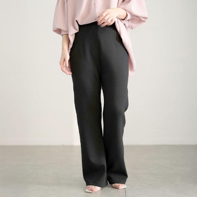 美脚見えストレッチセミフレアパンツ