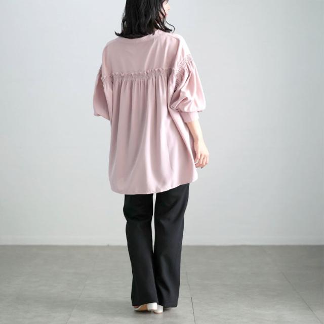 美脚見えストレッチセミフレアパンツ