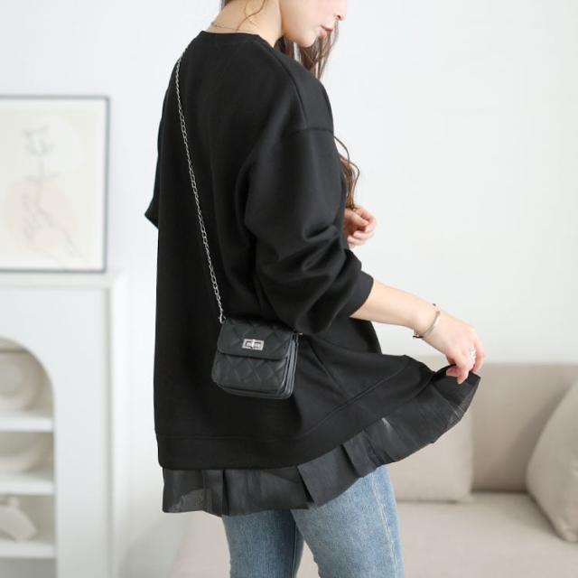 裾フリルダンボールニットプルオーバー