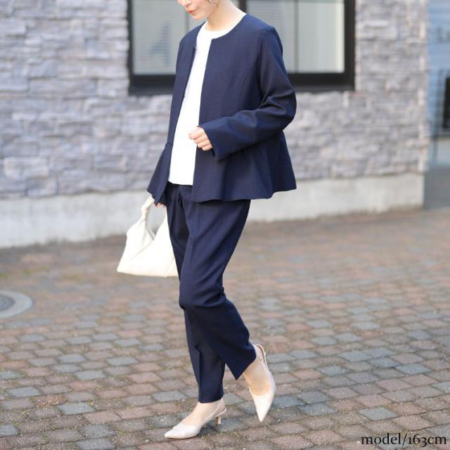 ペプラムジャケット＆テーパードパンツ＆ネックレス付きブラウス3点セット