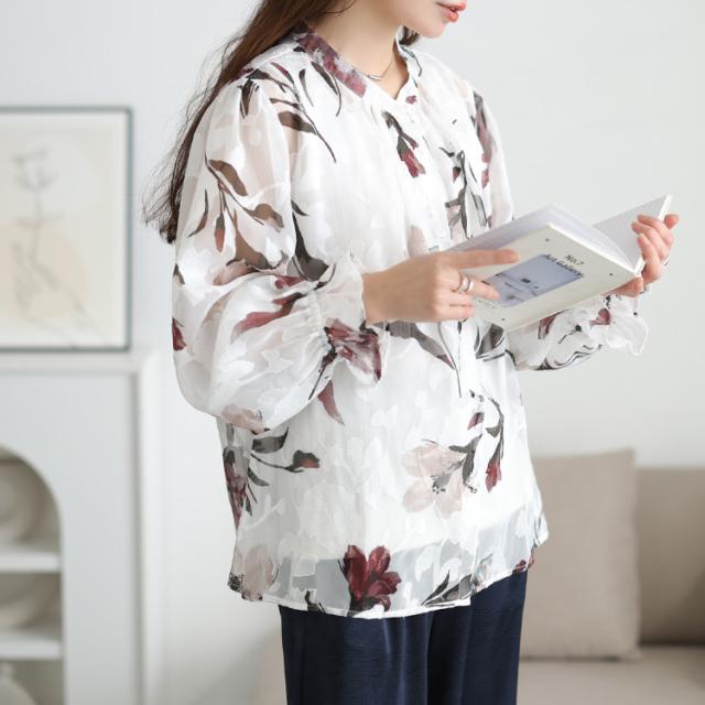 シアー花柄キャンディスリーブブラウス