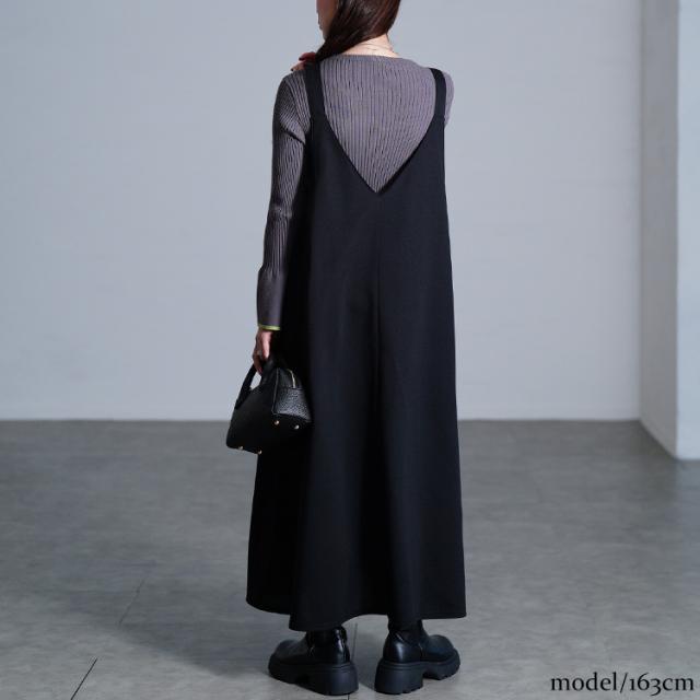 肩ベルトフレアジャンパースカート