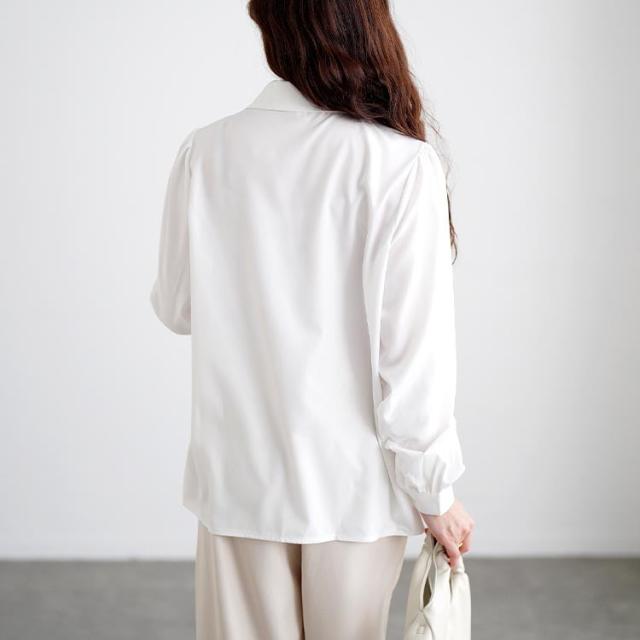 レギュラーカラーボウタイブラウス