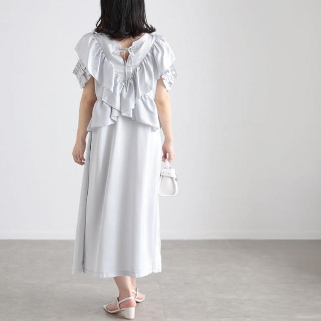 前後2wayサテンフリルワンピース