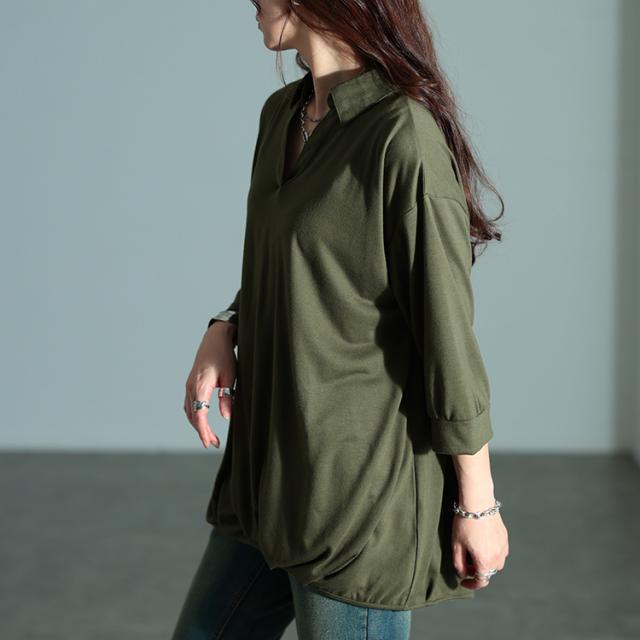 後ろレースアップ裾タックプルオーバー