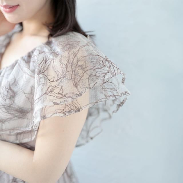 チュール刺繍フラワーフレアワンピース