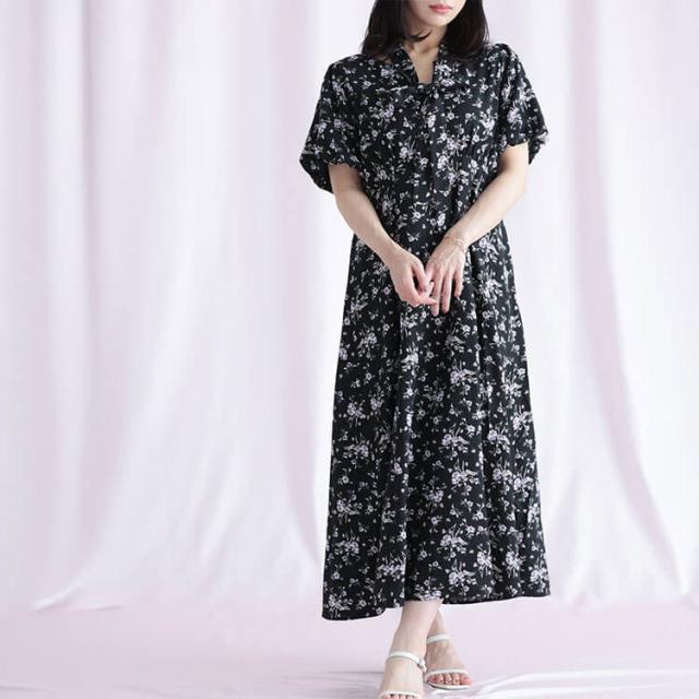 花柄プリントボウタイドッキングワンピース