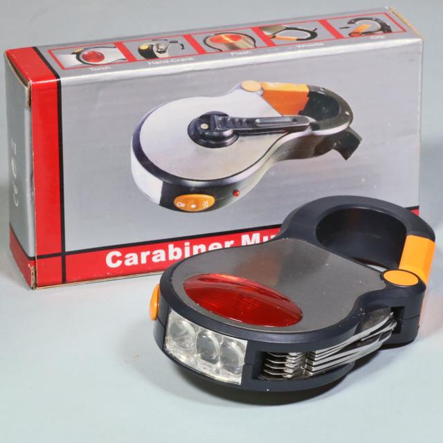 カラビナマルチツール ダイナモ充電式LEDライト 決算在庫処分セール 新品未使用 手回し充電 アデッソ ADESSO DT-376画像5