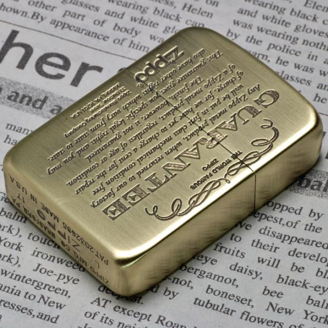 zippo(ジッポーライター)1941年レプリカ　ギャランティ保証書柄　真鍮古美<br><br><img src=