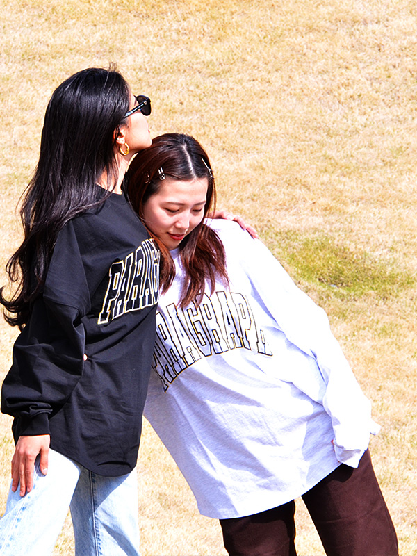 新しいコレクション Paragraph パラグラフ Tシャツ メンズ レディース 長袖 ブランド おしゃれ かわいい アーチロゴ 刺繍 ドロップショルダー 韓国 Basic Emb ラッピング無料 Www Flixel Org