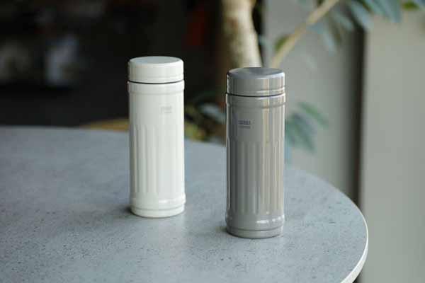 アウトドア用ボトルコーヒータンブラー保冷・保温カファボトルコーヒーCBJステンレスマグカップ保温コーヒーボトルおしゃれ真空断熱カフアコーヒーボトル2