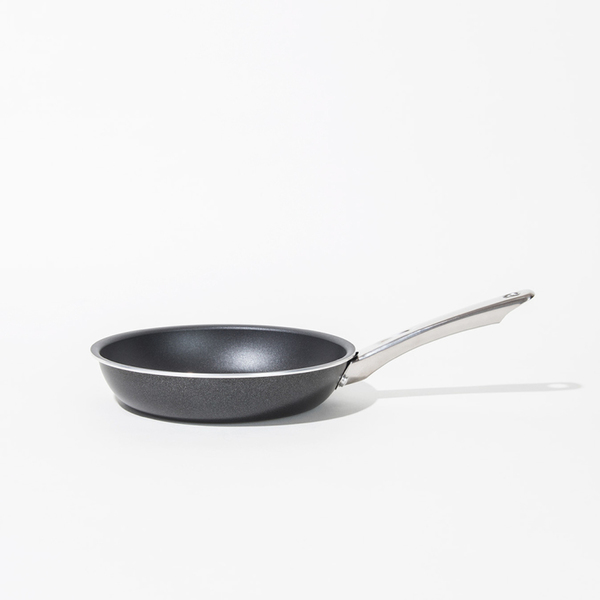 マイヤーフライパンアルミボディ内外面ノンスティック加工IH対応中空ハンドルシンプルリベットもノンスティック加工軽量デイリーユースマイヤーミニマルフライパン20cm