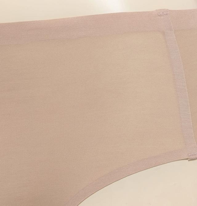 ショーツ レディース シームレスショーツ アウターにひびきにくい アツギ M L LL