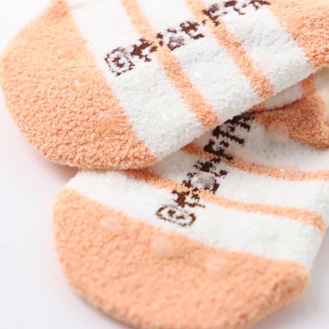 アンパンマン 靴下 キッズ ベビーソックス クルー丈 男の子 女の子 滑り止め 9-14cm (在庫限り)