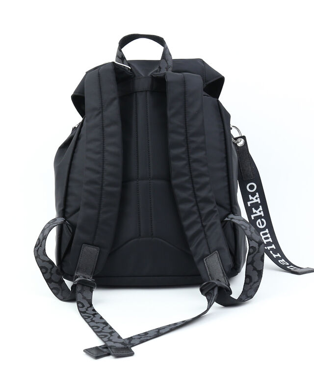 マリメッコ エブリシング バックパック ソリッド EVERYTHING BACKPACK L SOLID marimekko 52239291198 国内正規品 220309 送料無料 マリメッコ エブリシング バックパック ソリッド EVERYTHING BACKPACK