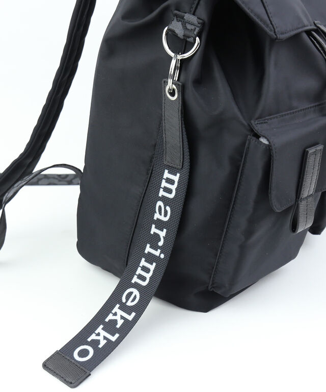マリメッコ エブリシング バックパック ソリッド EVERYTHING BACKPACK