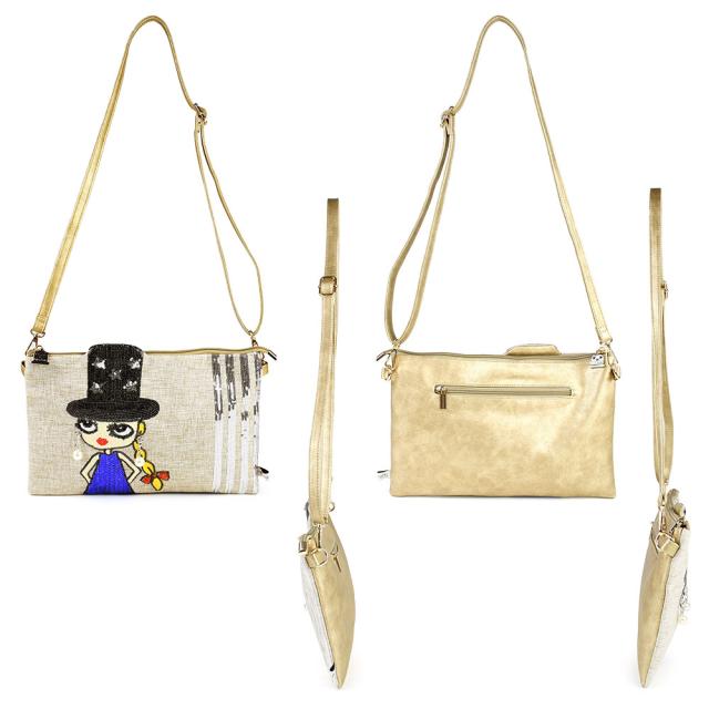 薄マチでスクエアフォルムのすっきりとしたミニショルダーバッグです。