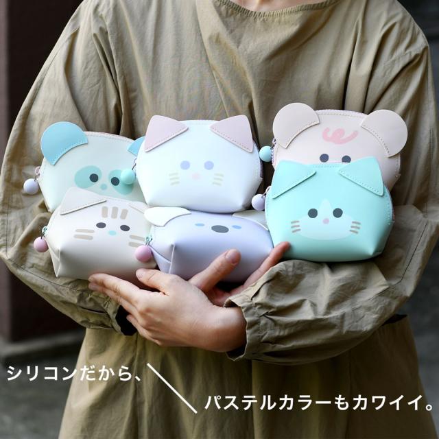 シリコンだから、パステルカラーもカワイイ。
