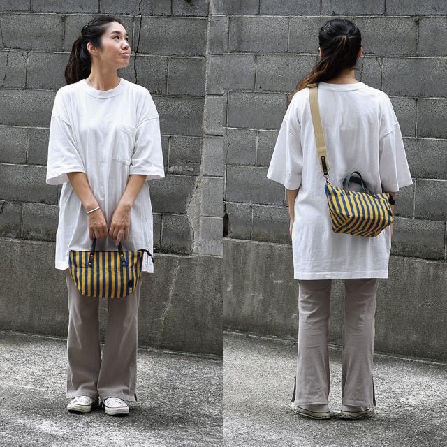 モデル 手持ちも斜め掛けもできる2wayショルダートートバッグ