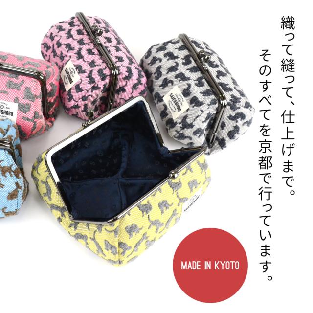 織って縫って、仕上げまで。そのすべてを京都で行っています。