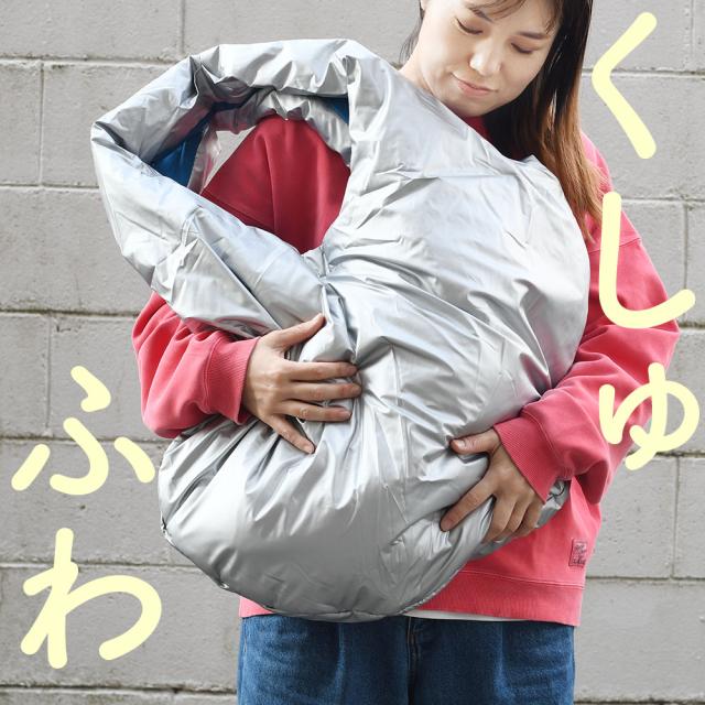 くしゅふわ感触のエアリーな大型トートバッグです。