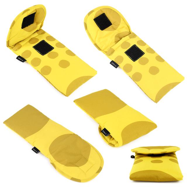 大きめフラップの丸みがかわいいデザインになります。