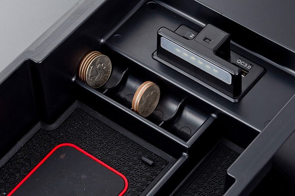 格安限定SALE ヴァレンティ ジュエルLEDセンターコンソールトレイ ワイヤレス充電器付 アルファード 30系 車種専用 小型コンソール装着車用 CCT-AV3-2の通販はau PAY マーケット - ホットロード|商品ロットナ 大得価豊富な