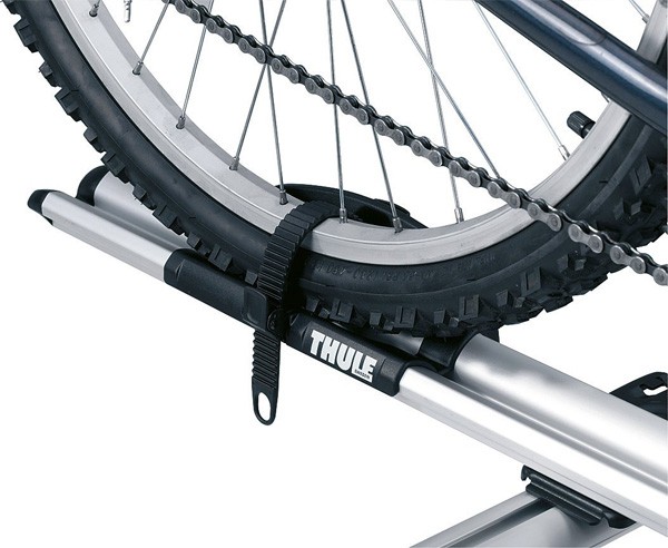 のキャリア# THULE/スーリー:561 17kgまで 対応の通販はau PAY マーケット - ホットロード|商品ロットナンバー:262675609 アウトライド 自転車 サイクルキャリア アルミ製 クイックリリース付サイクル ┗キャリアを