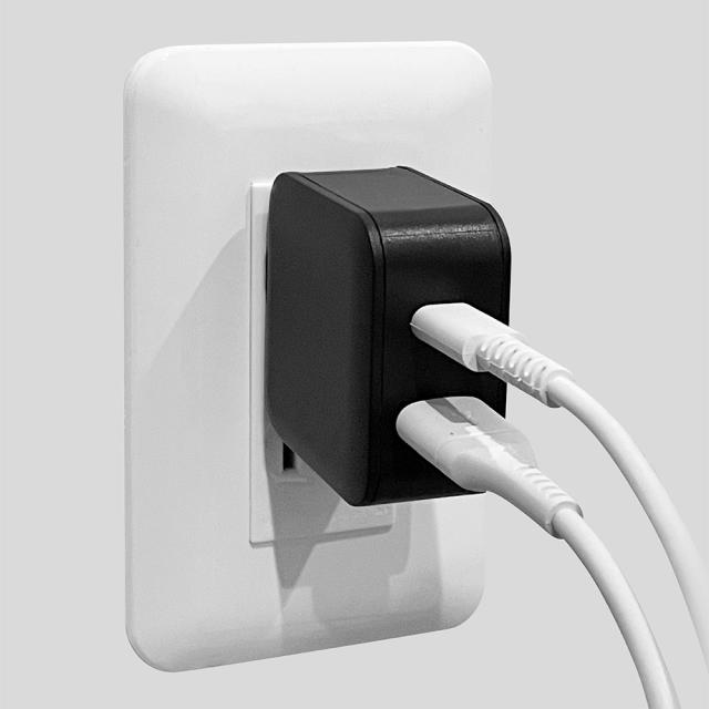 PDQC対応AC充電器