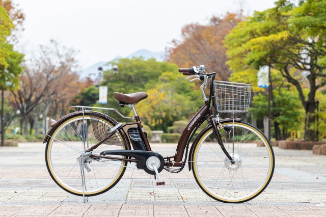 自転車 電動アシスト自転車 26インチ シマノ製内装3段変速 折りたたみ 