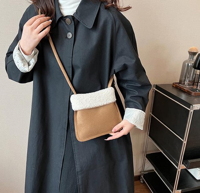 ショルダーバッグ