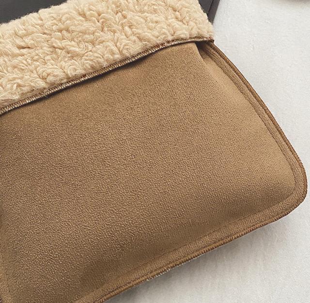 ショルダーバッグ