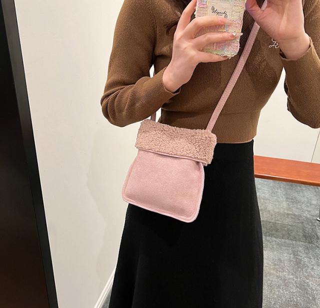 ショルダーバッグ