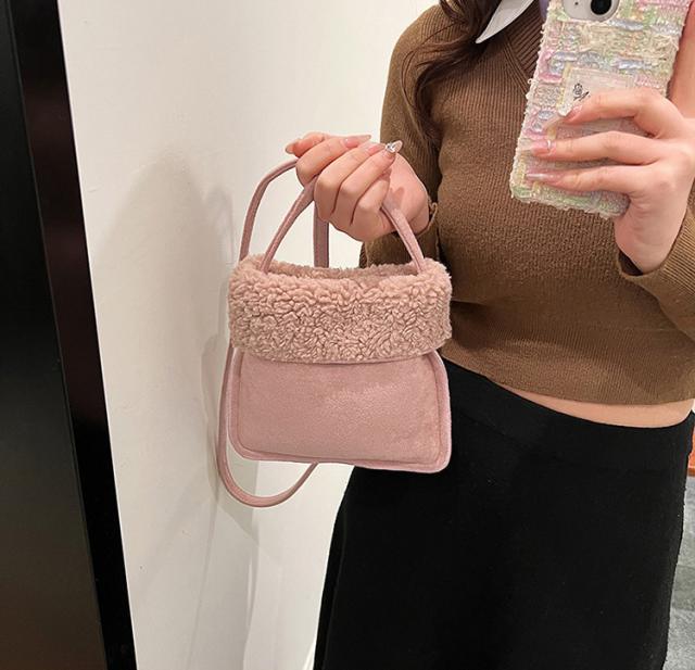 ショルダーバッグ