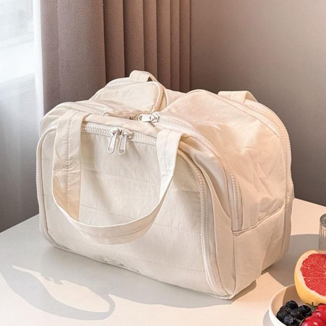 バニティポーチ