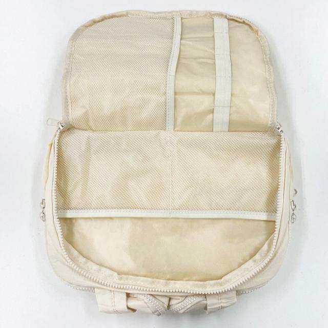 バニティポーチ