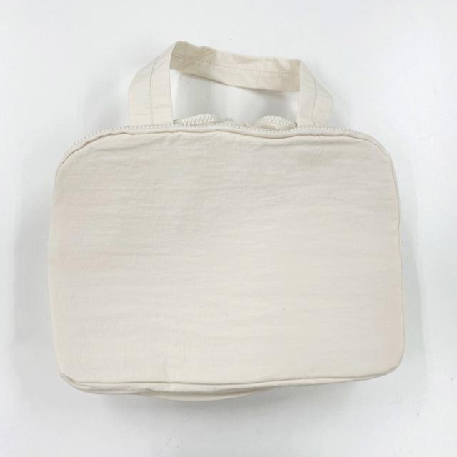 バニティポーチ