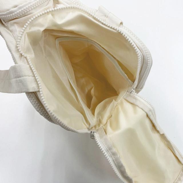 バニティポーチ