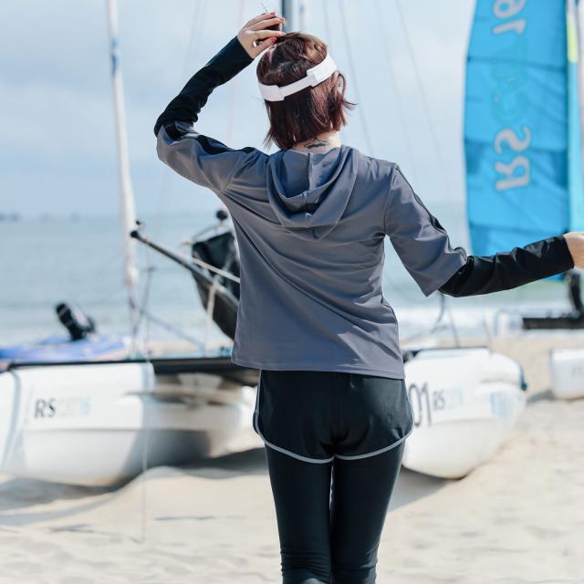 フィットネス水着