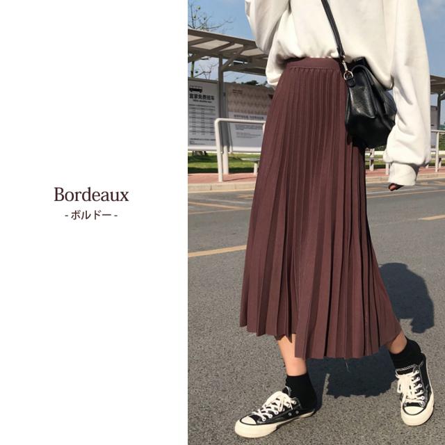 プリーツスカート