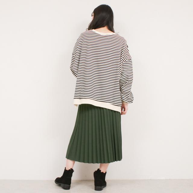 プリーツスカート