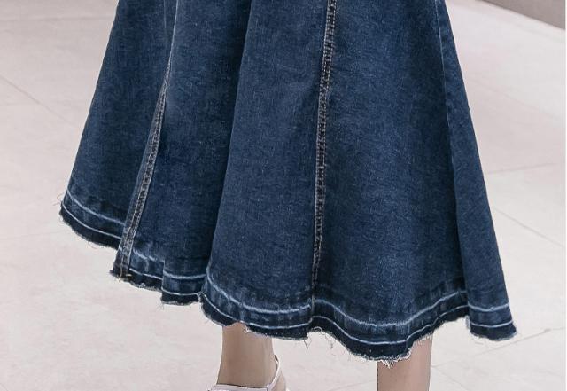 デニムスカート