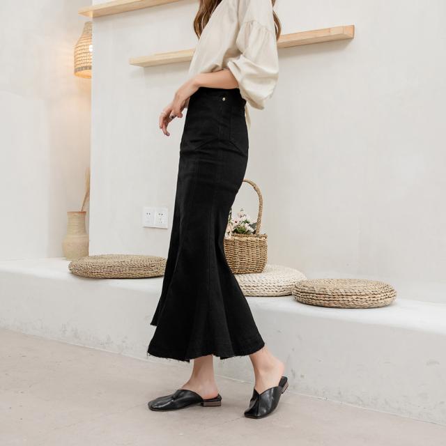 デニムスカート