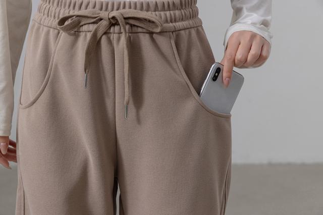 スウェットパンツ