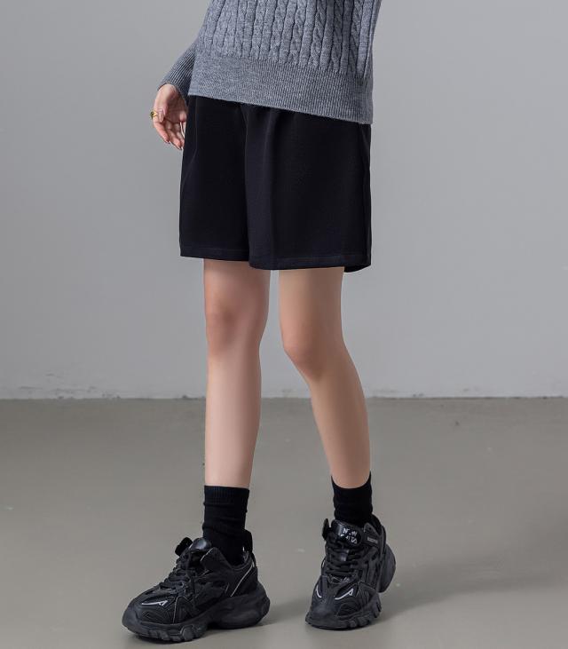 ショートパンツ