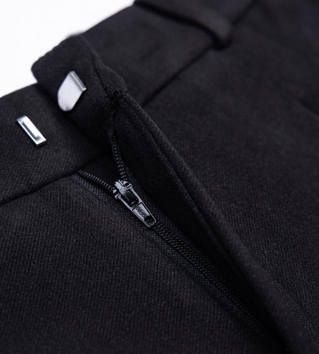 ショートパンツ