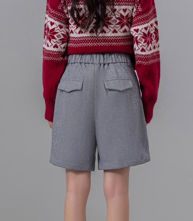 ショートパンツ