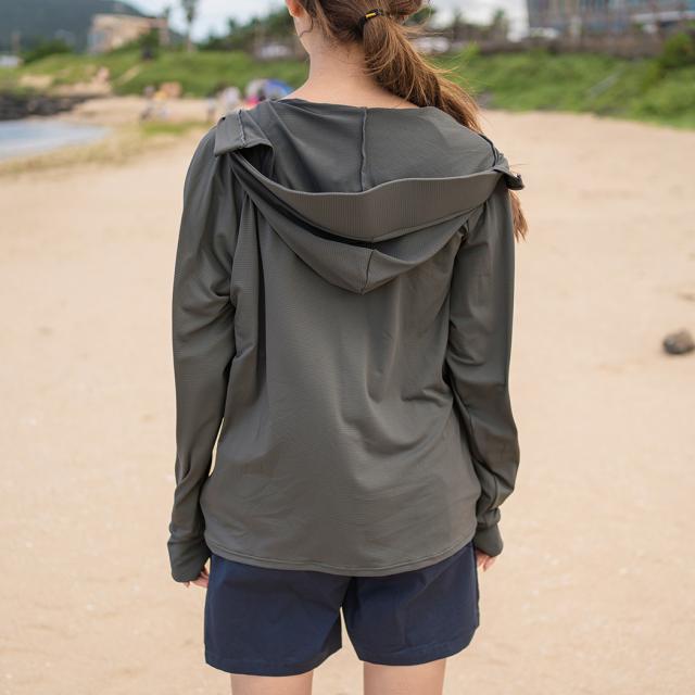 ラッシュガード